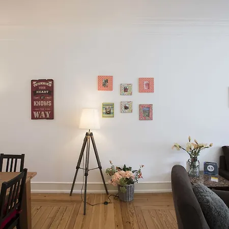 Lägenhet Casa Da Avenida Lisboa